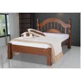 camas de casal em madeira Santa Efigênia